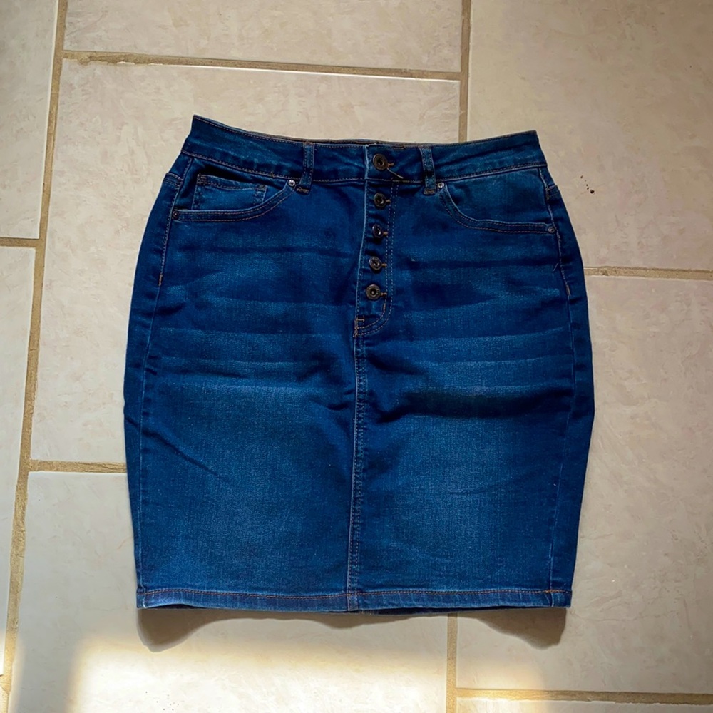 Mini denim skirt